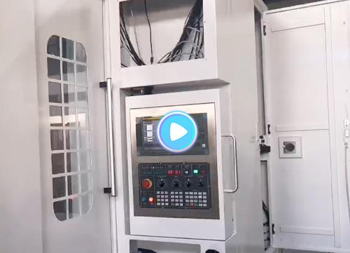 Horizontal machining center